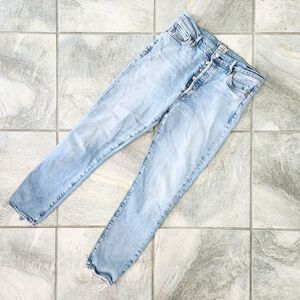 Citizens of Humanity Olivia Light Wash Skinny Jeans Tear on Backside 🍑 S